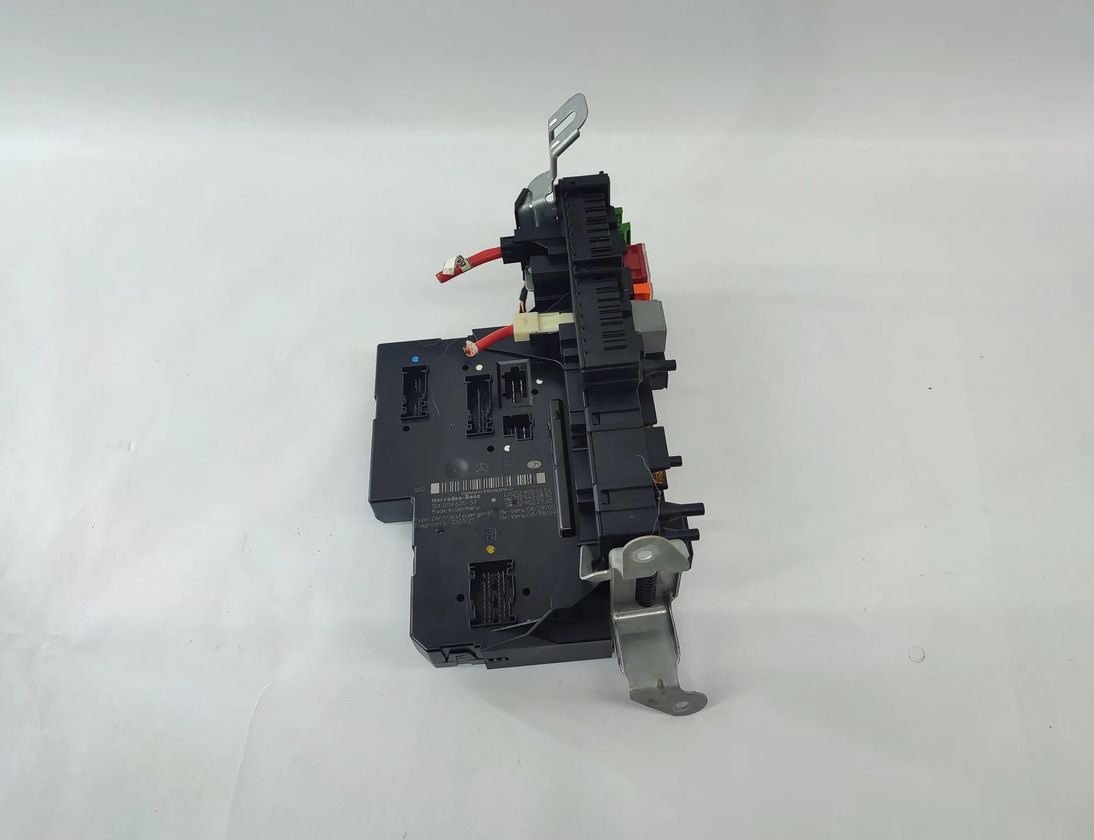 MERCEDES-BENZ E-Class W212/S212/C207/A207 (2009-2016) Блок предохранителей A2129000004,A2125452832 24258522