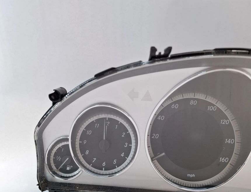 MERCEDES-BENZ E-Class W212/S212/C207/A207 (2009-2016) Rýchlosťomer A2129001814,2129014902,2049022903,2049023303,2049022803,2049023003,2049023203,A2C82046700 27563249