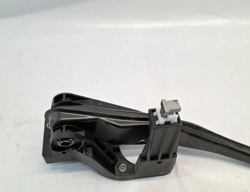 MERCEDES-BENZ GLA-Class X156 (2013-2020) Brake Pedal A2462900400,A2462900800 28355246