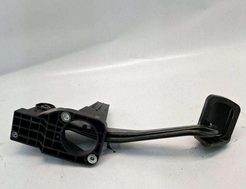 MERCEDES-BENZ GLA-Class X156 (2013-2020) Brake Pedal A2462900400,A2462900800 28355246