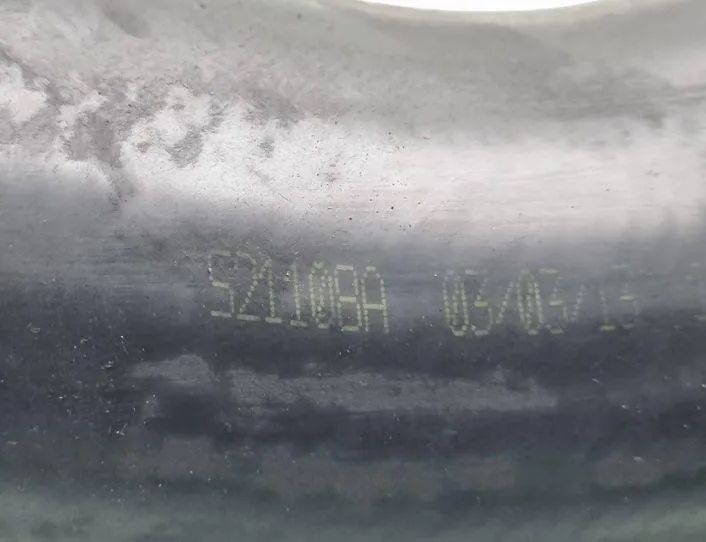 BMW 3 Series F30/F31 (2011-2020) шланг радиатора интеркулера 521108A 21319393