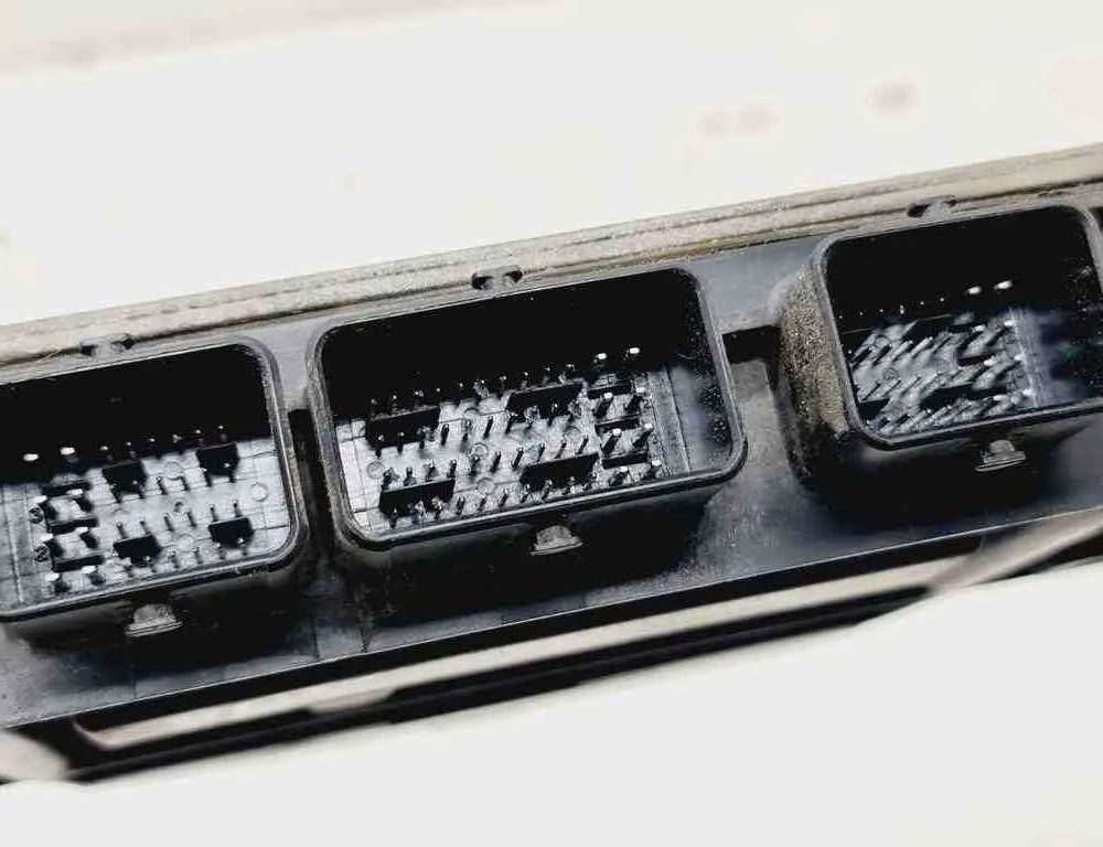 NISSAN Note 1 generation (2005-2014) Блок управления двигателем 8200399038,8200513163 32679480