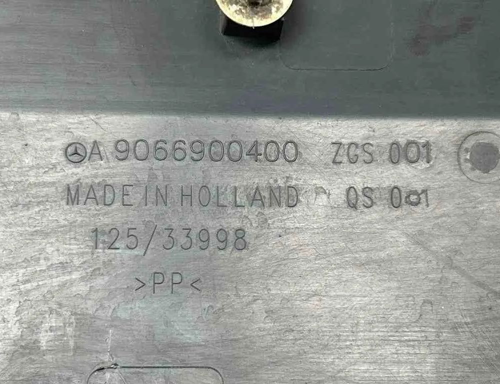 MERCEDES-BENZ Sprinter 2 generation (906) (2006-2018) Молдинг передней левой двери ZGS001,12533998,A9066900400 32682167