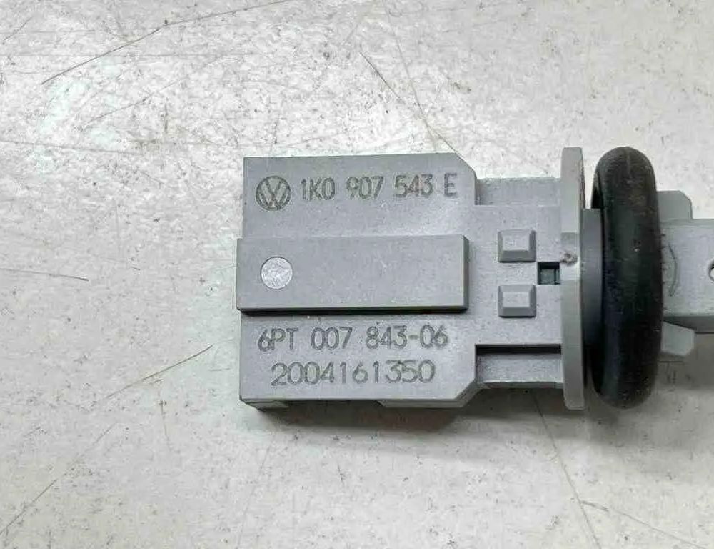 SKODA Octavia 3 generation (2013-2020) Senzor teploty výfukových plynov 2004161350,1K0907543E,6PT00784306 32684951