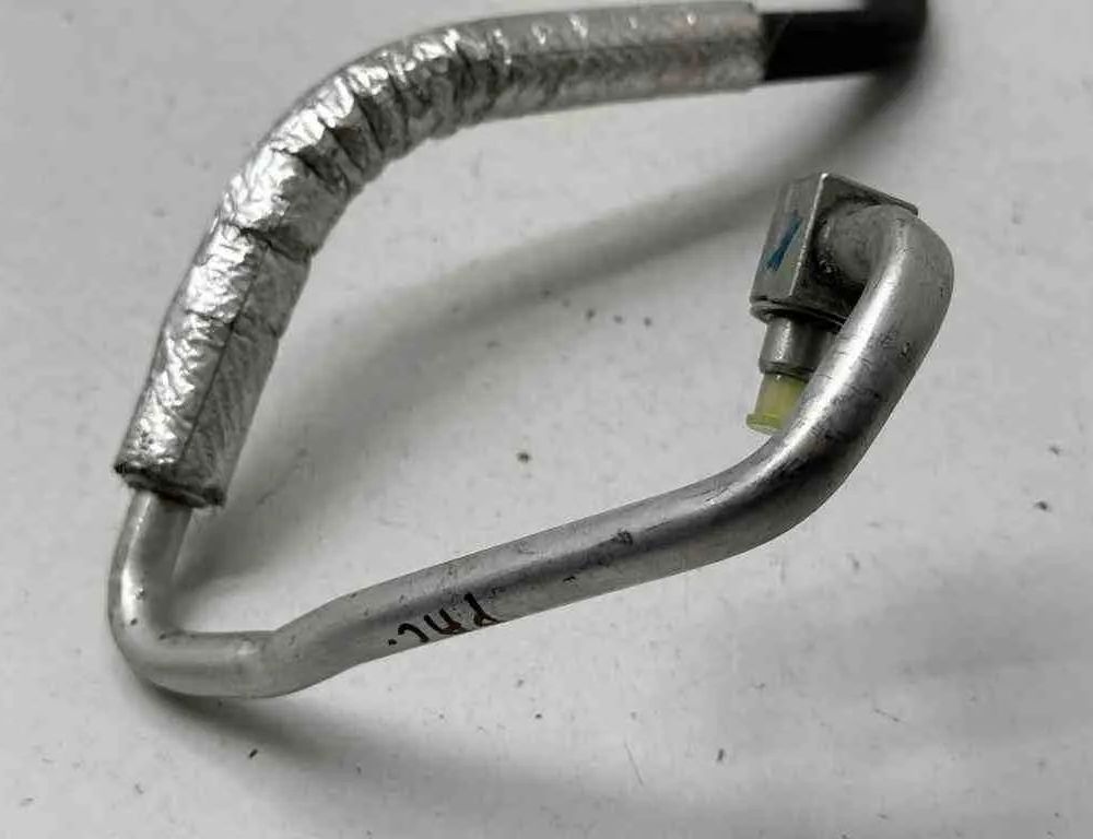 CHRYSLER Pacifica 2 generation (RU) (2016-2023) AC Hose Pipe 68227756AC 32691328