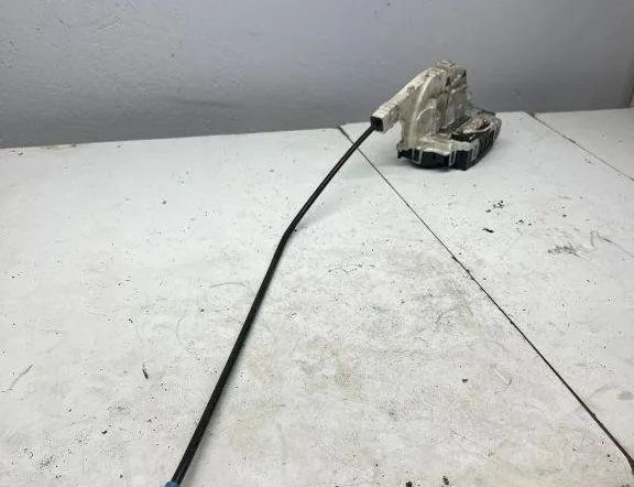 MERCEDES-BENZ Sprinter 2 generation (906) (2006-2018) Front Left Door Lock A9067202135 31747751