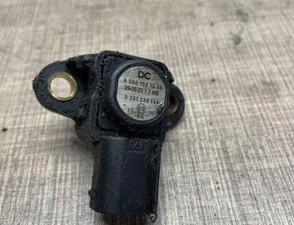 MERCEDES-BENZ C-Class W203/S203/CL203 (2000-2008) MAP Sensor A0061531528 31747978
