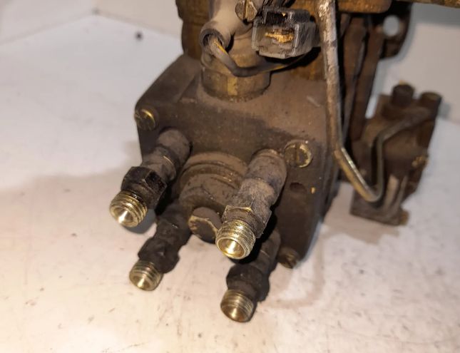 ISUZU Trooper 1 generation (1992-1999) Fuel Pump 1046401022,8941323372,652,C709060 23534604