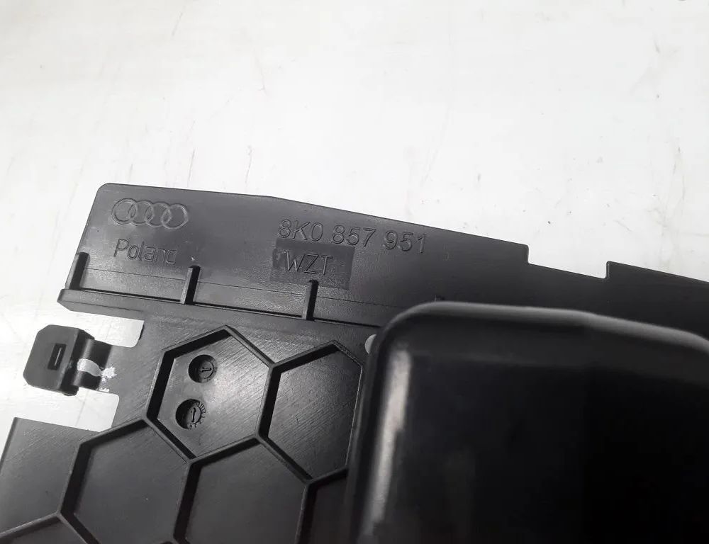 AUDI A5 Sportback 8T (2009-2011) Пепельница 8K0857965,8K0857951 12158654