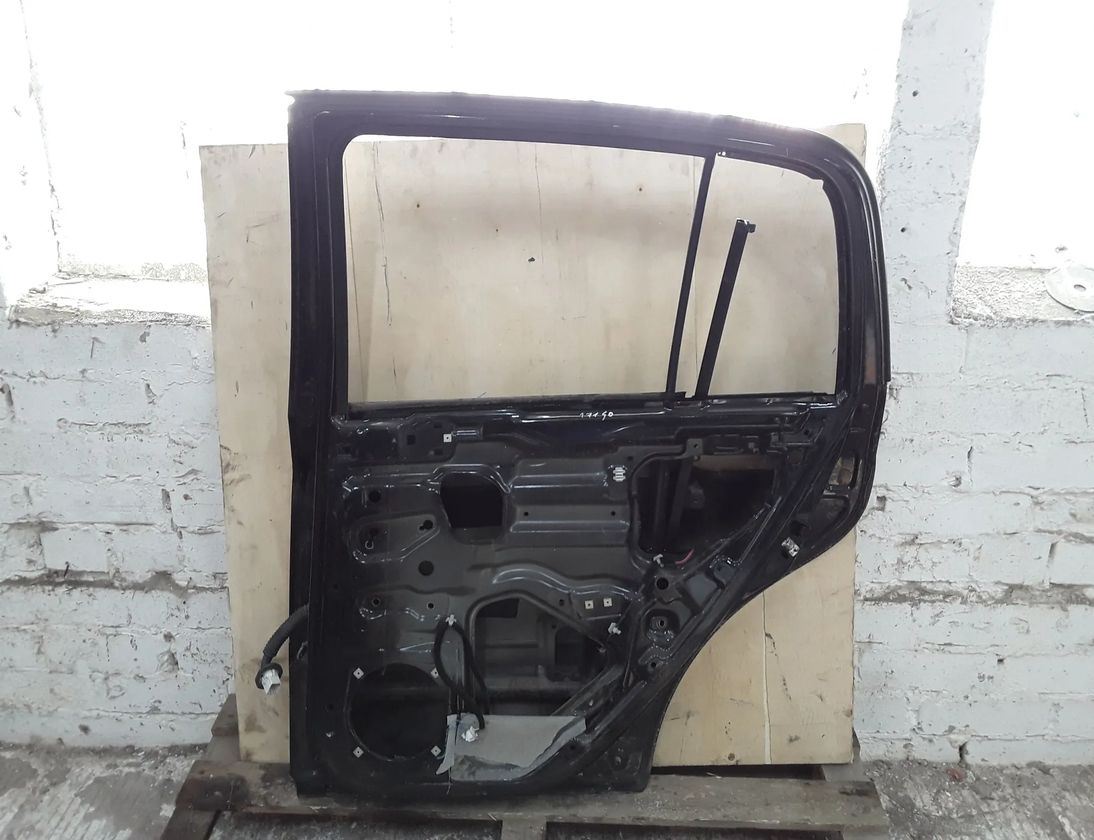 HYUNDAI Getz 1 generation (2002-2011) Rear Right Door 13697742