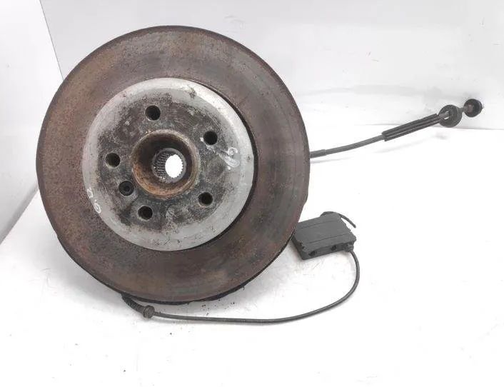 BMW 5 Series F10/F11 (2009-2017) Rear Right Wheel Hub 6797448 20738815