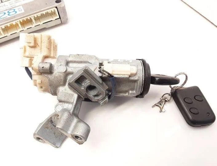 TOYOTA Yaris Verso 1 generation (1999-2006) Комплект зажигания 8966152280,2110007430,8974152020 20743550