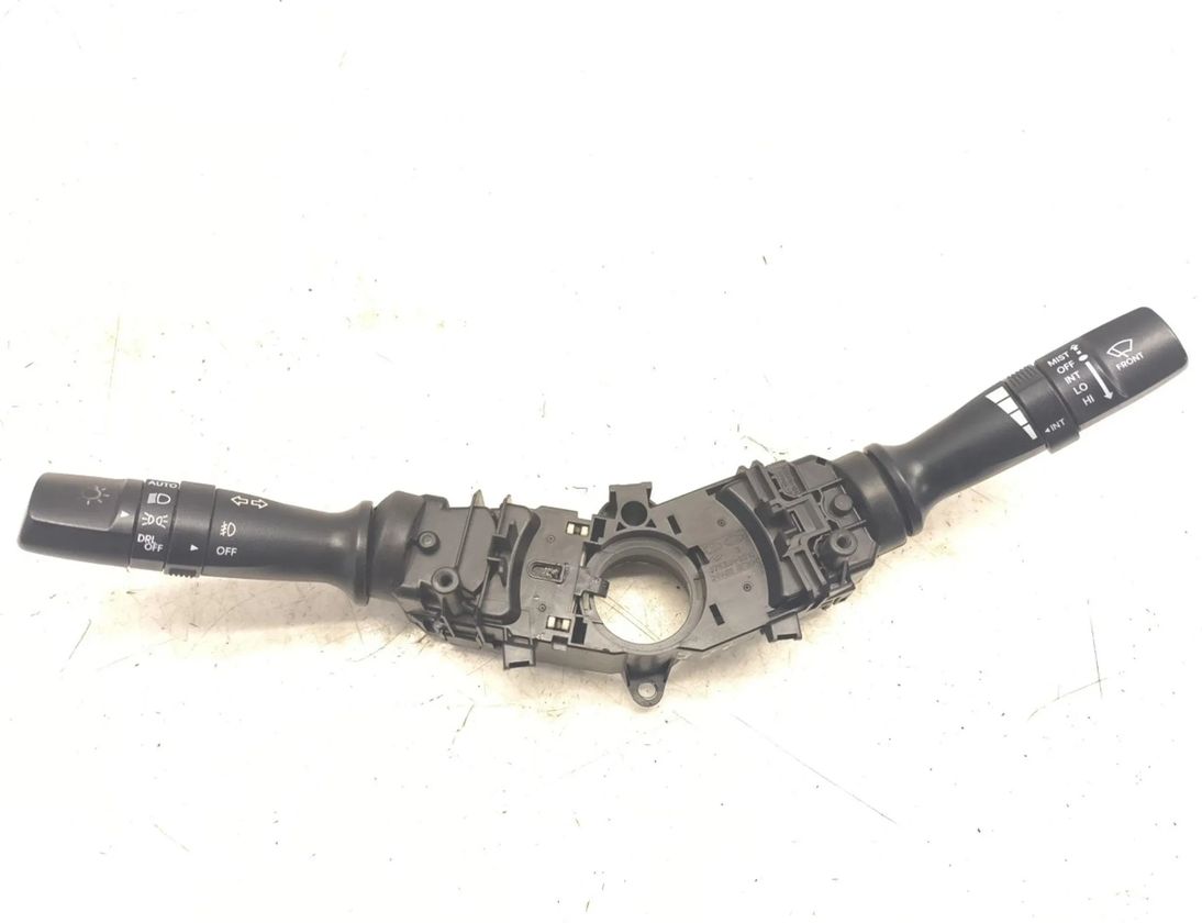 KIA Optima 3 generation (2010-2015) Stieračový prepínač 3753MA2210,934102M810 28795252