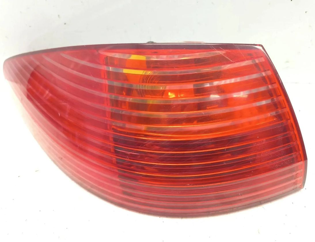 PEUGEOT 607 1 generation (2000-2008) Ľavé zadné koncové svetlo 2543G 29620676