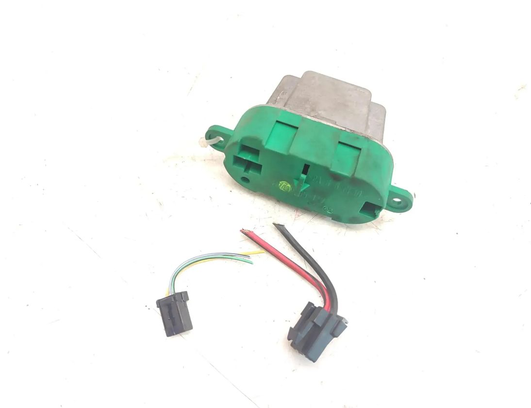 RENAULT Scenic 4 generation (2017-2023) Relé ventilátora 52492365 29787276