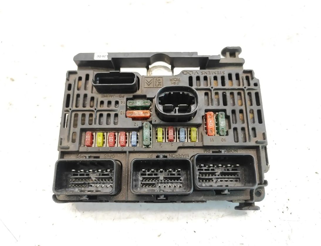 CITROËN C6 1 generation (2004-2012) Блок предохранителей 9658070980 29840540