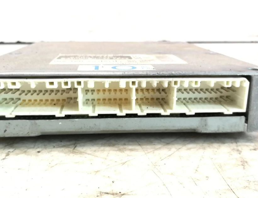 TOYOTA Yaris 2 generation (2005-2012) Блок управления двигателем 8966152081,21100059911 29877558