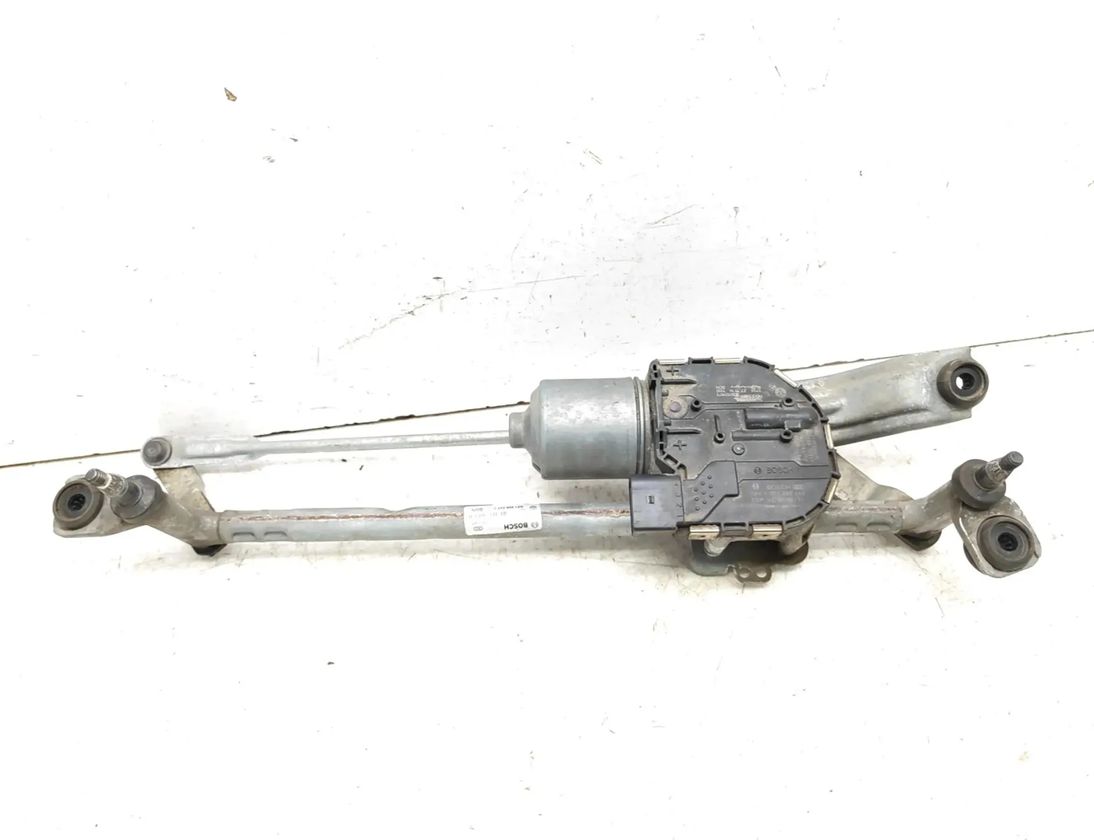 VOLKSWAGEN Golf 8 generation (2019-2023) Mechanizmus stierača predného čelného skla 1397220663,3397021672 30019549