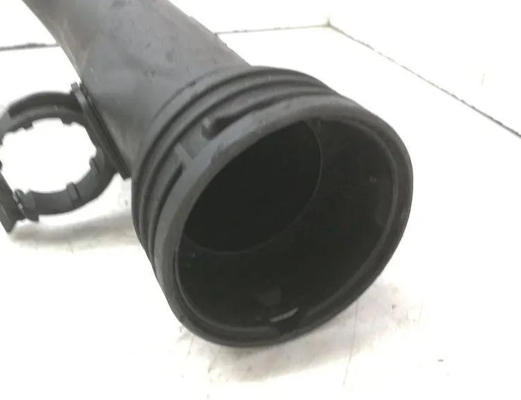 VOLKSWAGEN Touran 1 generation (2003-2015) шланг радиатора интеркулера 1K0145762AC 30313546