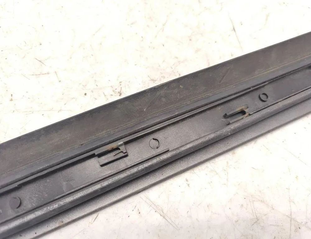 AUDI A4 B6/8E (2000-2005) Молдинг задней левой двери 8E0853969 30369980