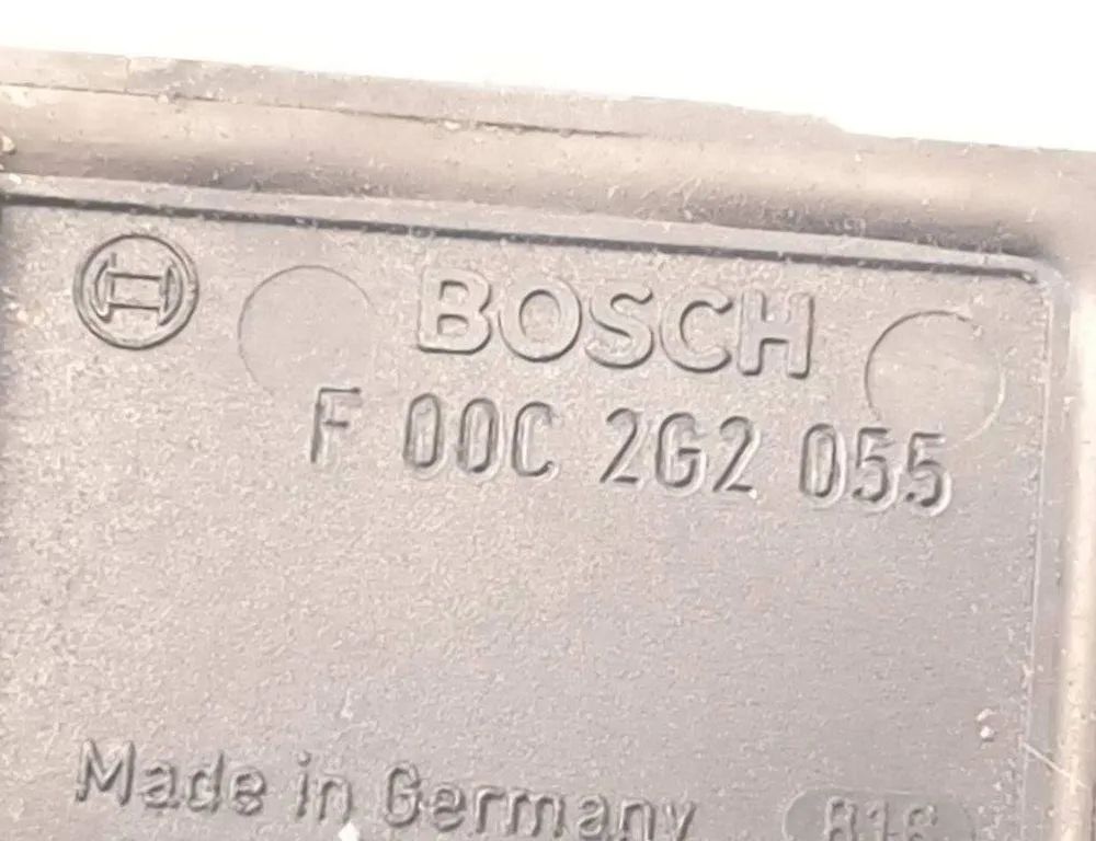 AUDI A8 D2/4D (1994-2002) Mass Air Flow Sensor MAF F00C2G2055 30384787