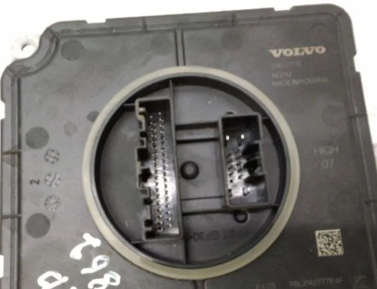 VOLVO XC40 1 generation (2017-2024) Xenon Light Control Unit 31427776 30421599