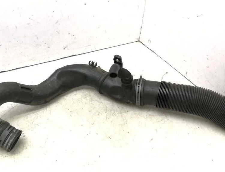 VOLKSWAGEN Beetle 2 generation (1998-2012) Intercooler hadica 1J0129684J,PY04460370 30434408