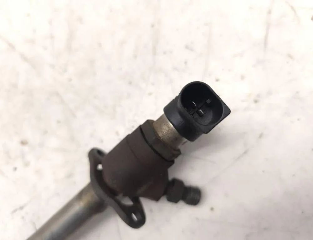 CITROËN C6 1 generation (2004-2012) Palivový vstrekovač 5U3Q9K546AA 30921879