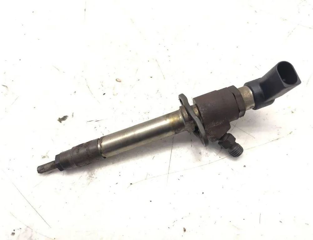 CITROËN C6 1 generation (2004-2012) Palivový vstrekovač 5U3Q9K546AA 30921879