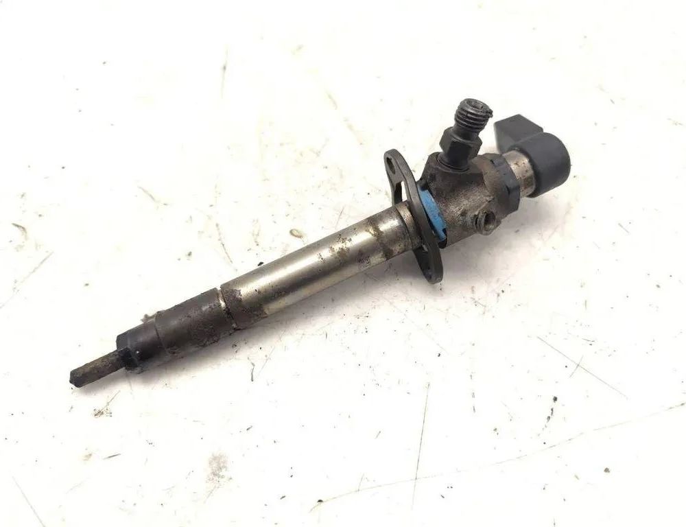 CITROËN C6 1 generation (2004-2012) Palivový vstrekovač 5U3Q9K546AA 30921879