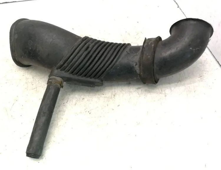 AUDI Q7 4M (2015-2024) Air Intake Tube 7L6129609E 31390799