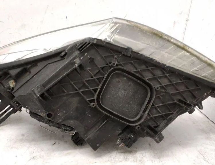 RENAULT Megane 2 generation (2002-2012) Front Right Headlight 260100017R 31885240