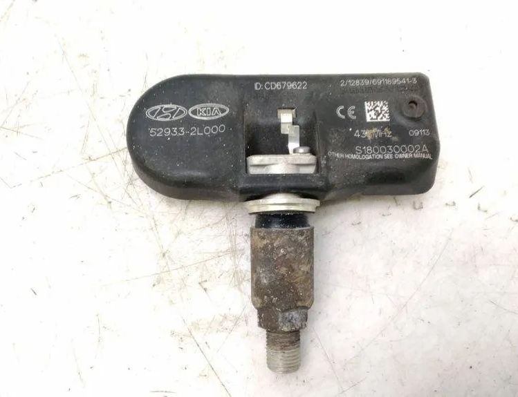 KIA Cee'd 1 generation (2007-2012) Senzor tlaku v pneumatikách 529332L000 31995489