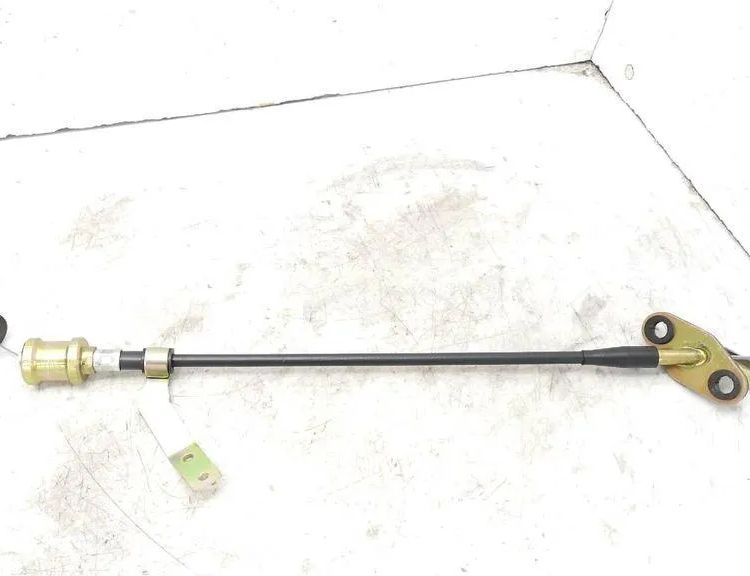 MAZDA 626 GC (1982-1987) Трос сцепления 32795961