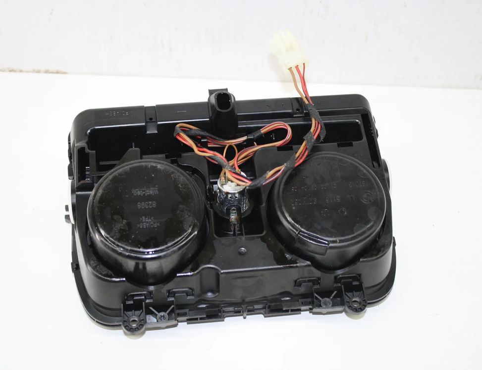 BMW 5 Series F10/F11 (2009-2017) Подстаканник 9277262 32827661