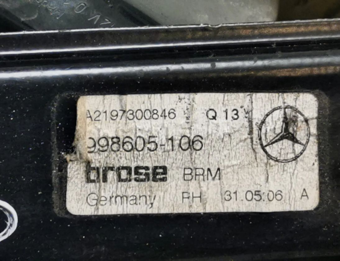 MERCEDES-BENZ CLS-Class C219 (2004-2010) Regulátor okna pravých zadných dverí 2197300846,A2197300846 11188019