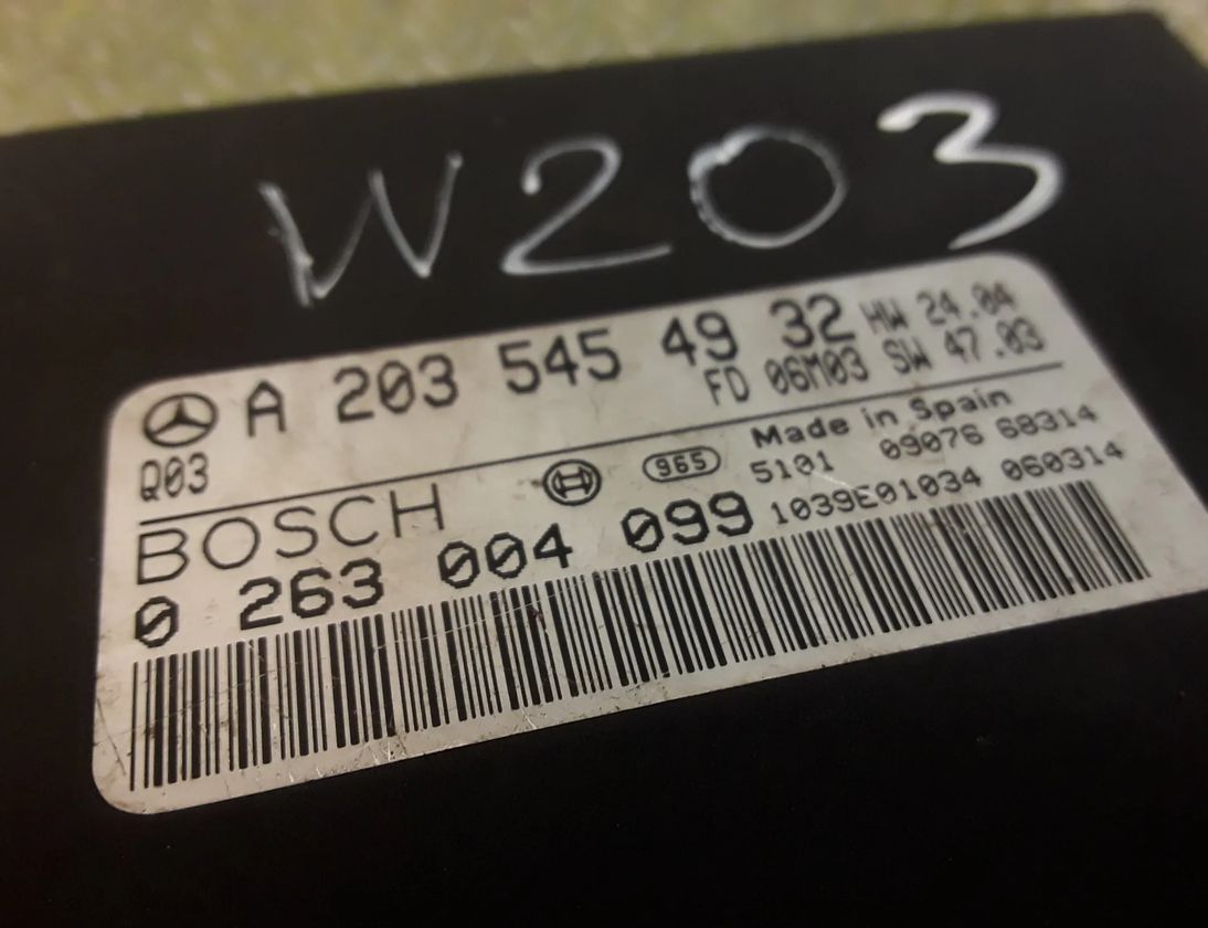 MERCEDES-BENZ C-Class W203/S203/CL203 (2000-2008) PDC jednotka na kontrolu vzdialenosti pri parkovaní 2035454932,a2035454932 12112353