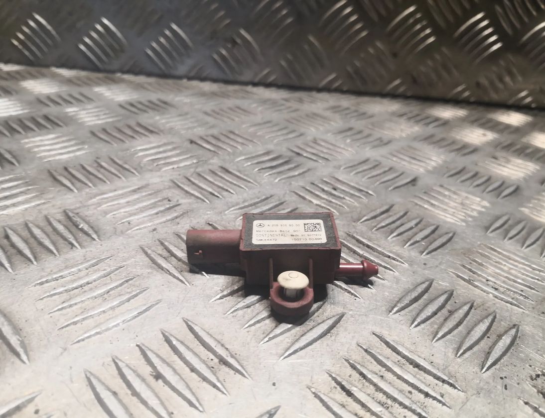 MERCEDES-BENZ C-Class W205/S205/C205 (2014-2023) Crash Impact Sensor 2059059000,A2059059000 27217576