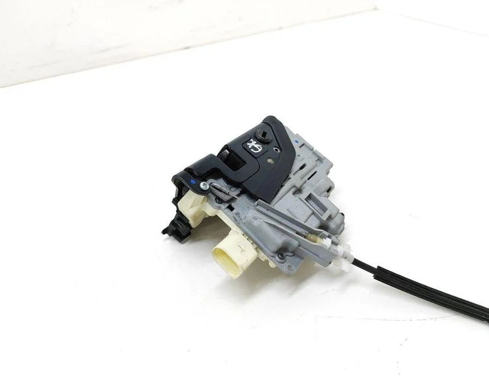 SKODA Superb 1 generation (2001-2008) Замок задней левой двери 3C4839015A 30547027