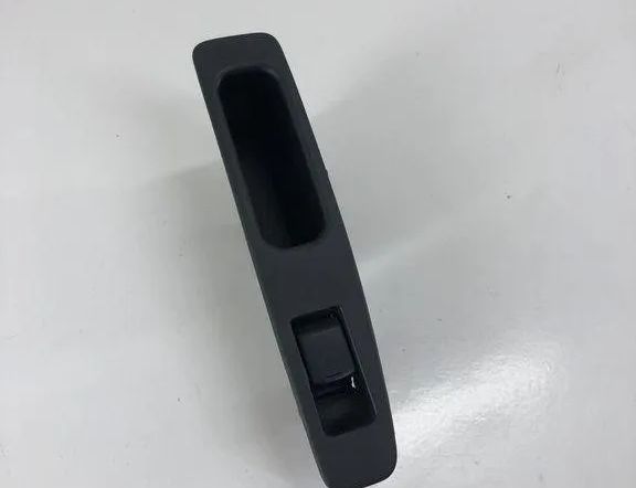 NISSAN Qashqai 1 generation (2007-2014) Ovládač okna pravých zadných dverí 25411JD000 30551748