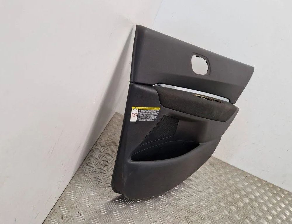 PEUGEOT 2008 2 generation (2019-2023) Pravý predný dverový panel 98004757ZE 30555954