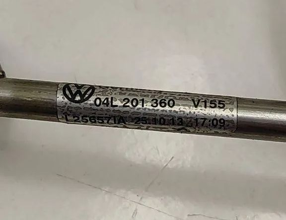 VOLKSWAGEN Golf 8 generation (2019-2023) Palivová rúrka 04L201360 30561808