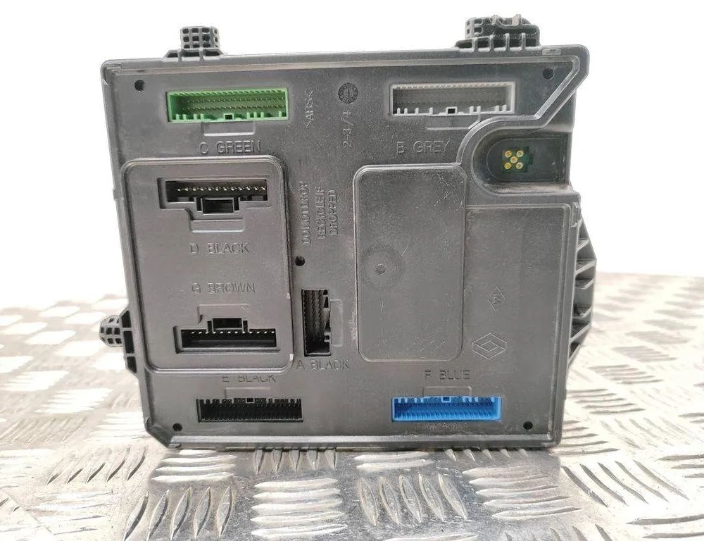 RENAULT Scenic 3 generation (2009-2015) Comfort Control Unit 284B17715R,S180098801A 30562183