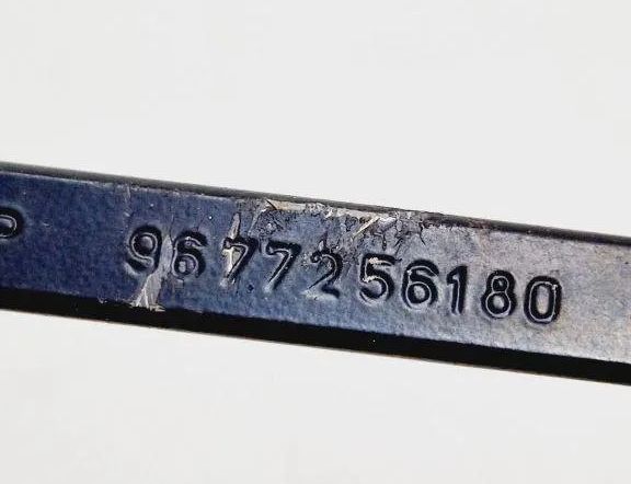 PEUGEOT 308 T9 (2013-2021) Стеклоочистители спереди 9677256180 30566562