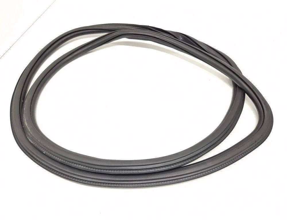 AUDI A4 B7/8E (2004-2008) Front Right Door Seal Rubber 8W0831721B 30572320