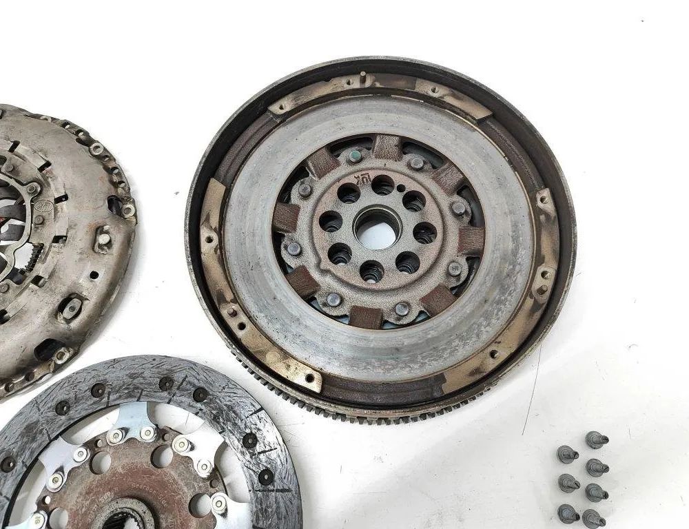 RENAULT Scenic 3 generation (2009-2015) Spojkový set 123102067R 30576920