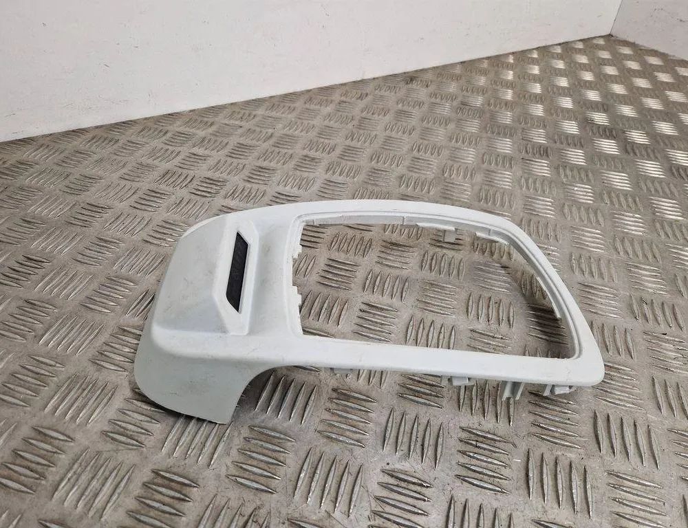 PEUGEOT 508 1 generation (2010-2020) Other Trim Parts 9807496180 31218069