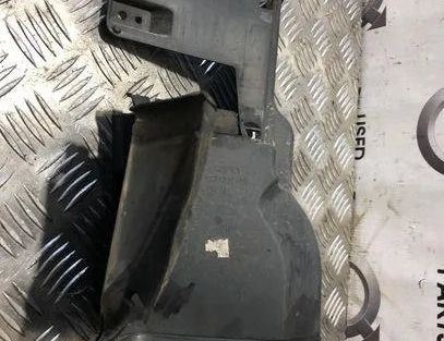 VOLVO V70 3 generation (2007-2020) Radiator air diverter 31323451 18297525