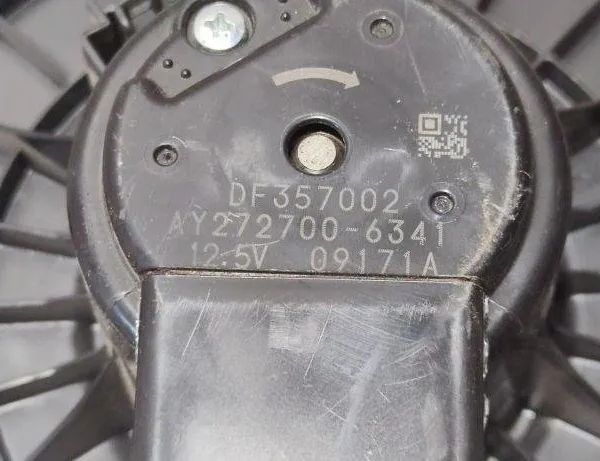 DODGE Durango 3 generation (2010-2024) Interiérový ohrievač AY2727006341 30647079