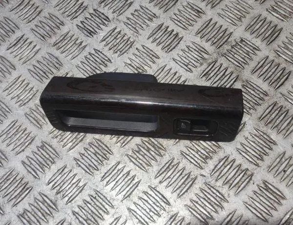 VOLVO V50 1 generation (2003-2012) Кнопка стеклоподъемника задней правой двери 30774163 30649523